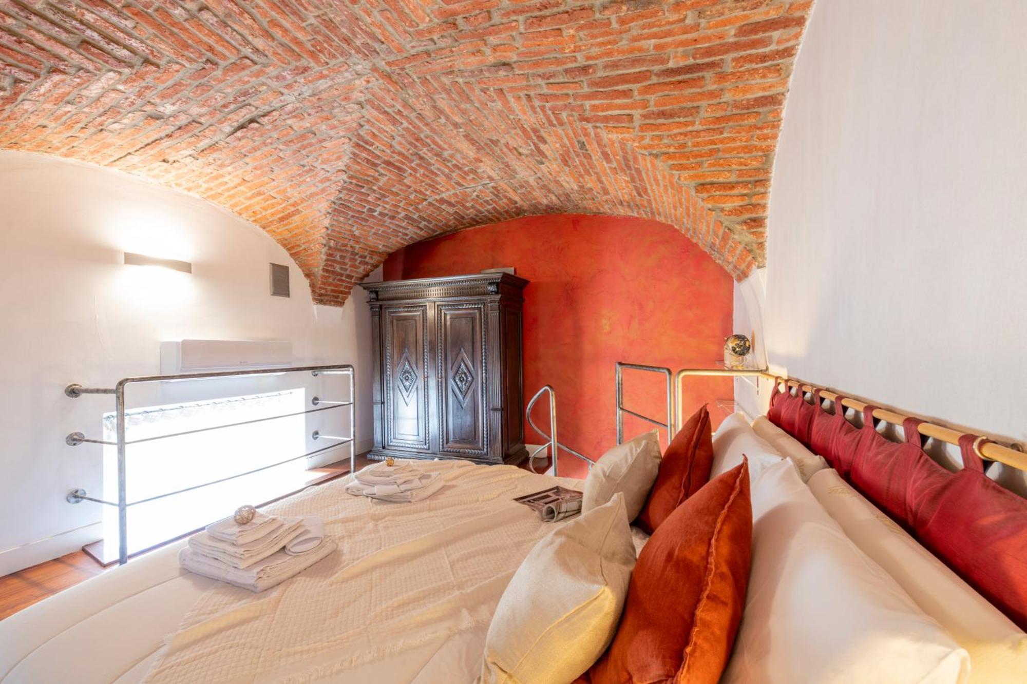 San Babila Luxury Suite - 7Sundays มิลาน ภายนอก รูปภาพ
